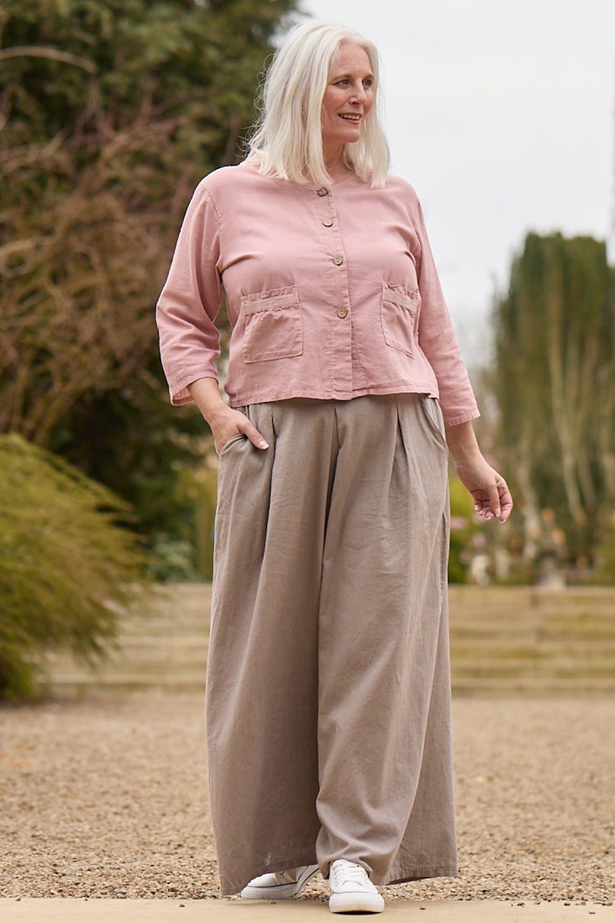 Women's Linen Clothing UK Kit and Kaboodal
