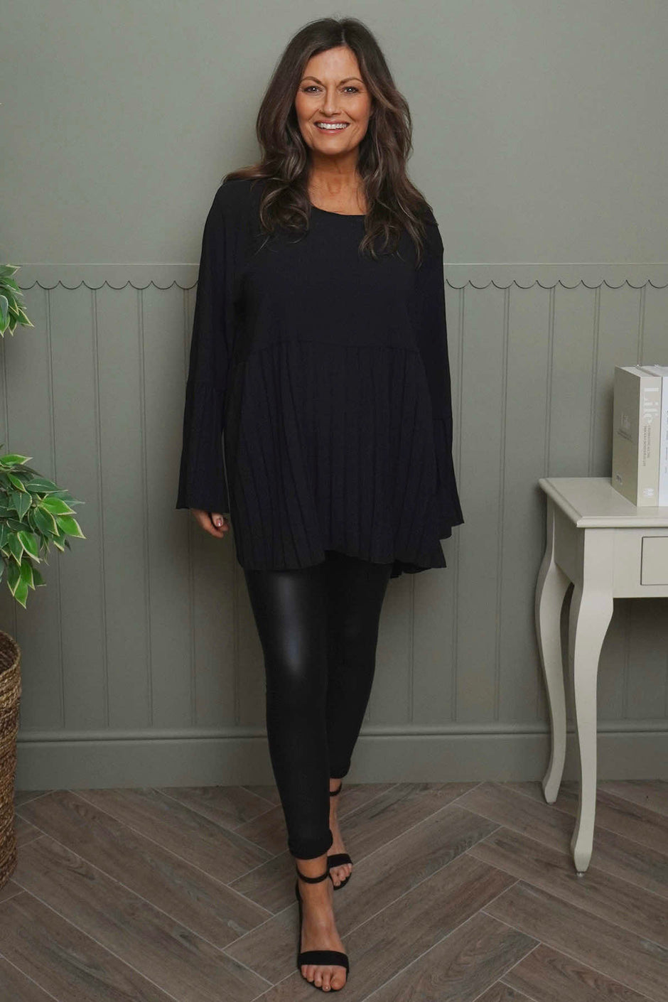 Wynne Pleated Top Black