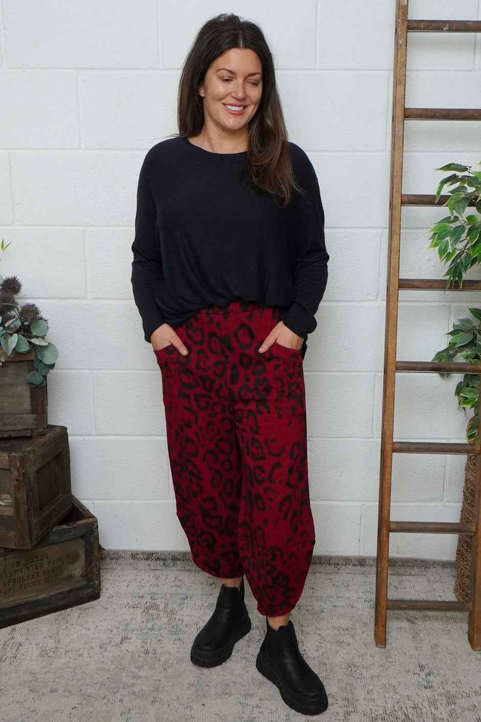 Nerissa Leopard Cotton Trousers Red