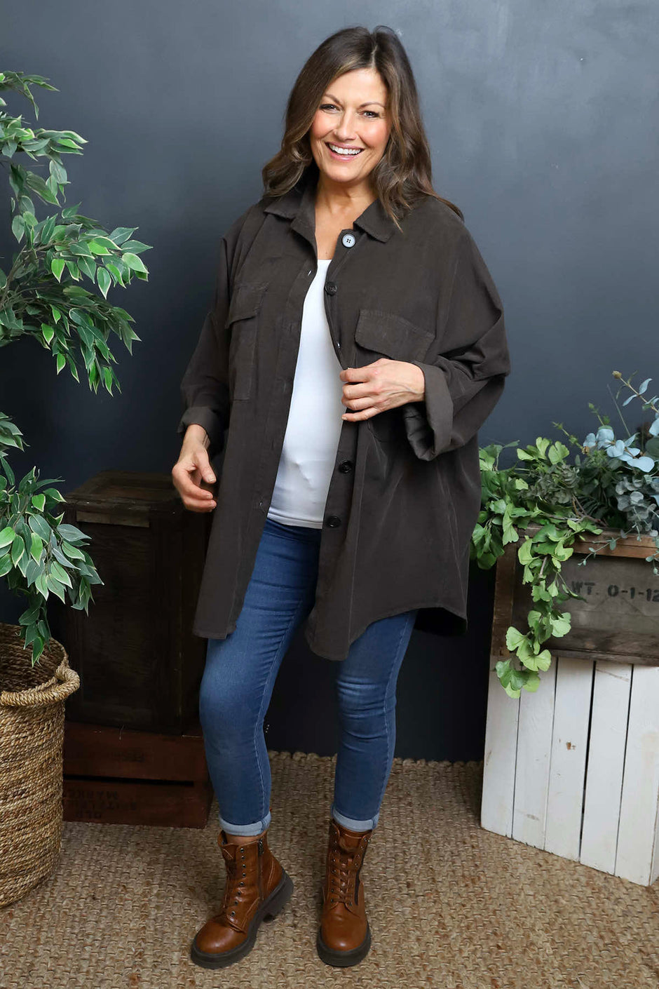 Justina Needlecord Shirt Cocoa