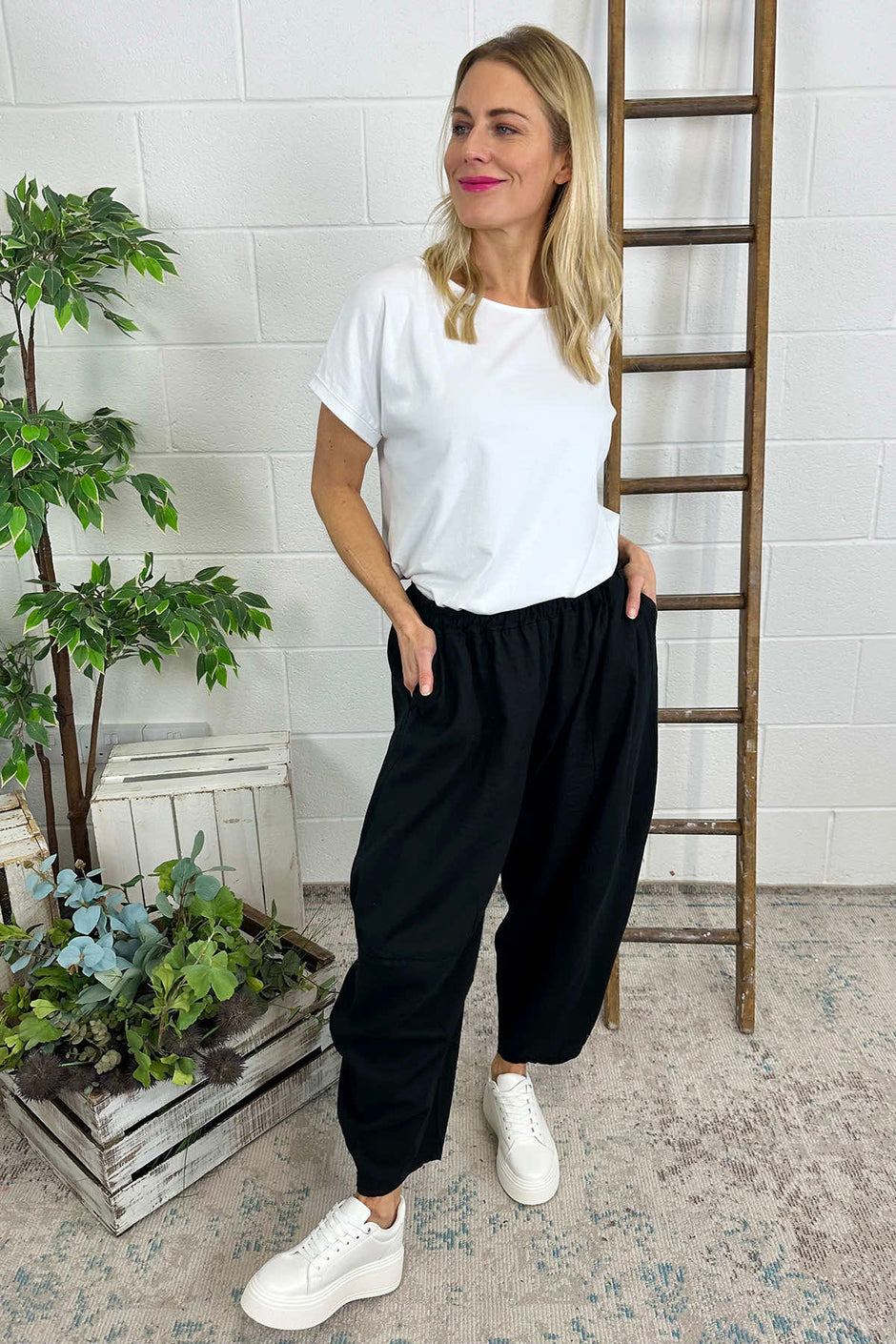 Ratana Linen Trousers Black