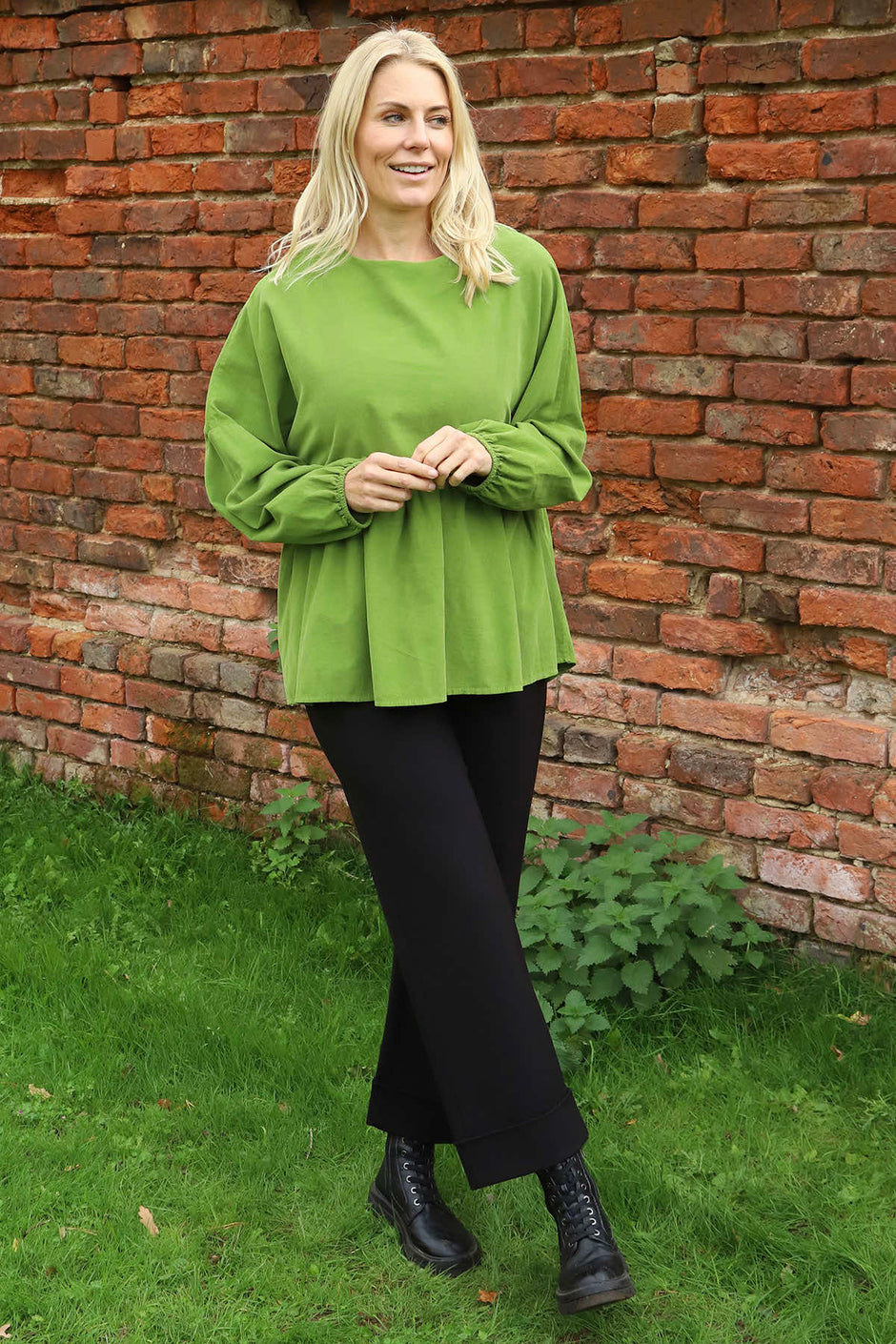 Geraldine Needlecord Top Green