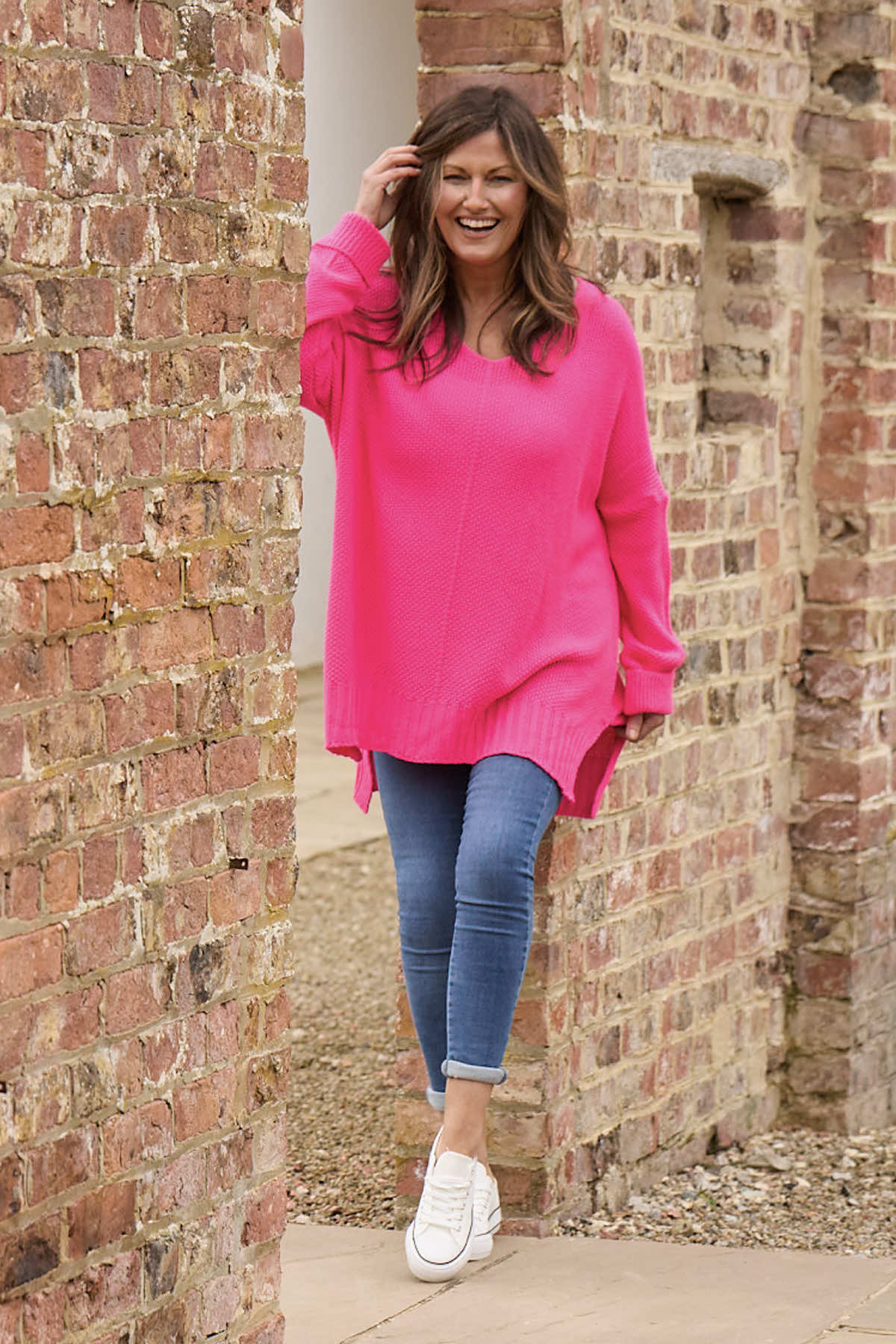 Bo Slouch V-Neck Jumper Fuchsia