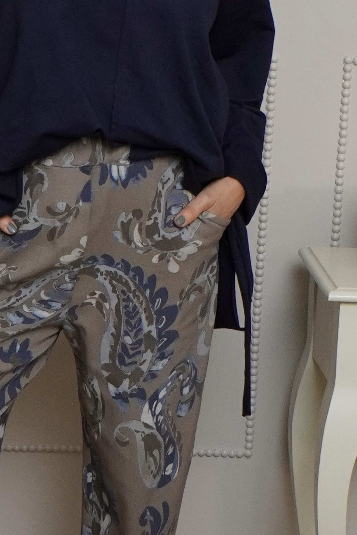 Lilah Print Cotton Trousers Mocha