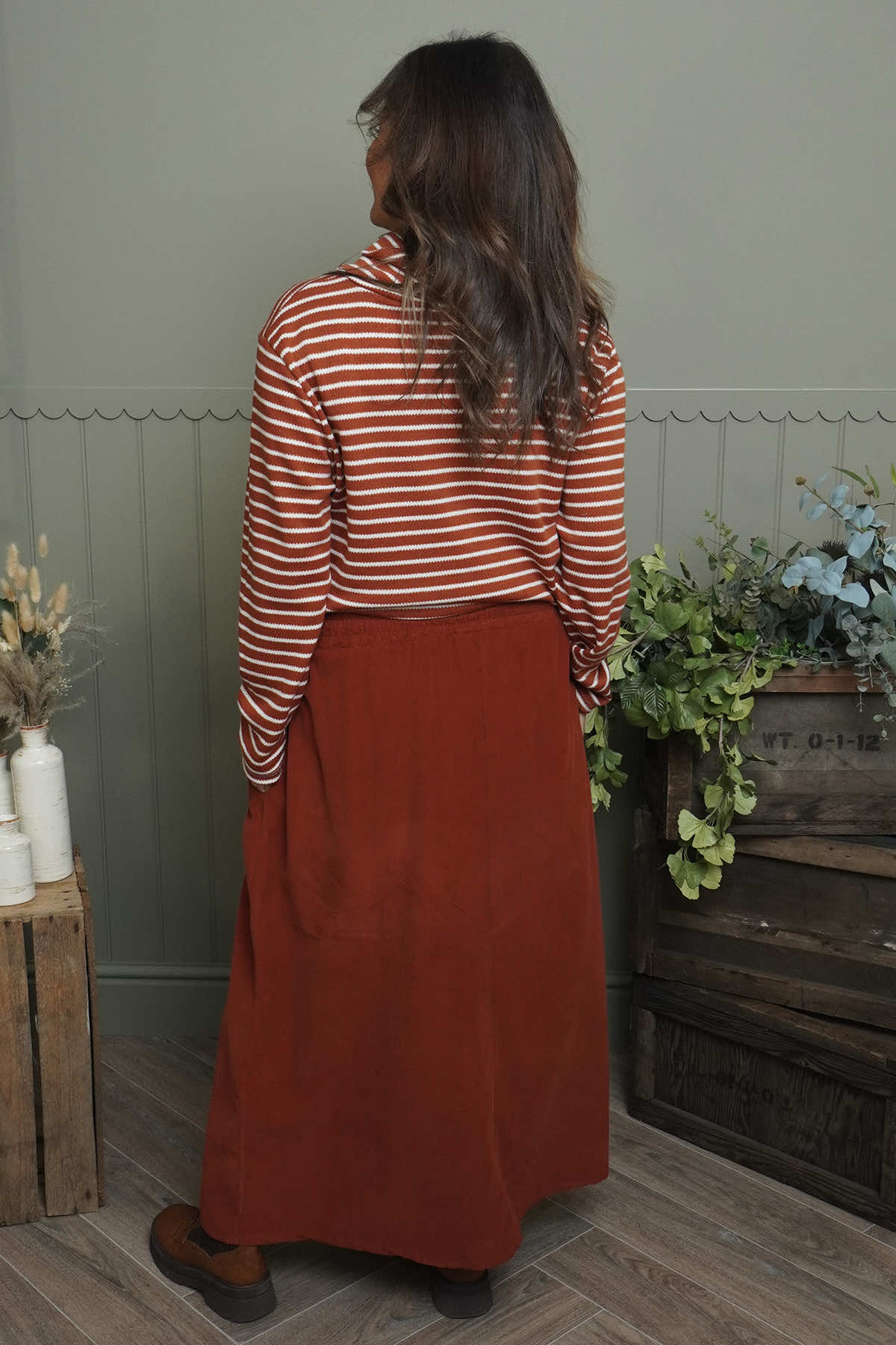 Zinnia Needlecord Skirt Burnt Orange