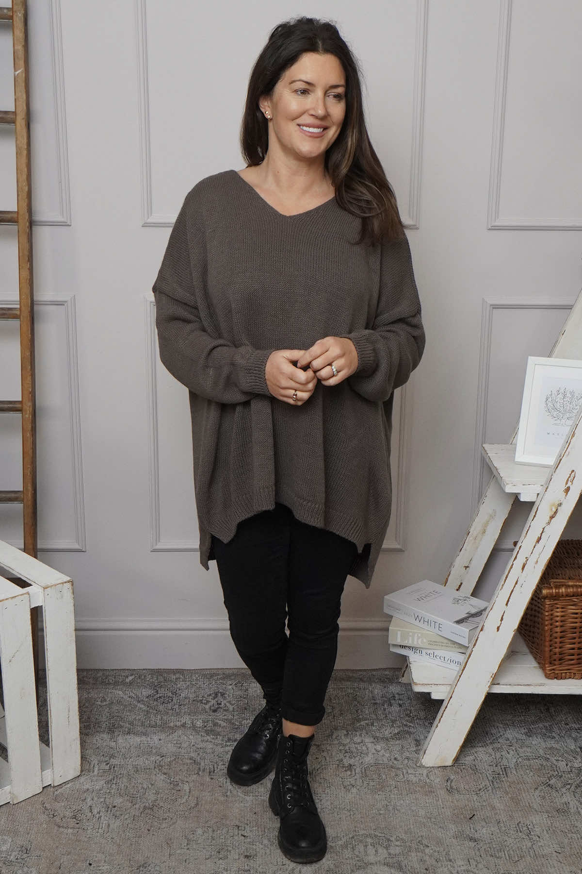 Josephine V-Neck Knitted Jumper Dark Mocha