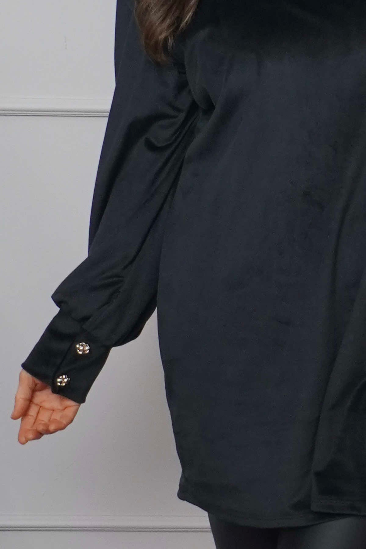 Zannah Button Back Tunic Black