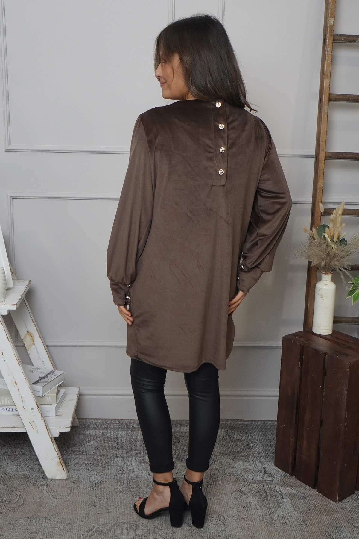 Zannah Button Back Tunic Cocoa