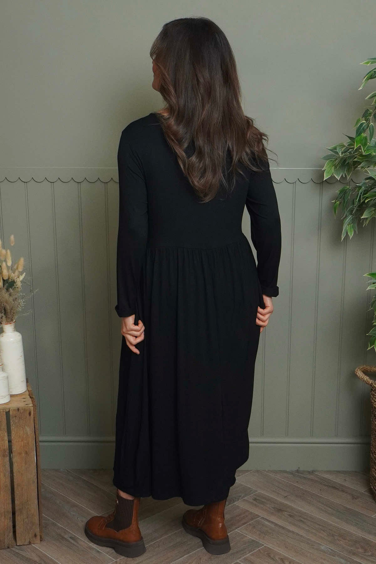 Kylie Long Sleeve Dress Black