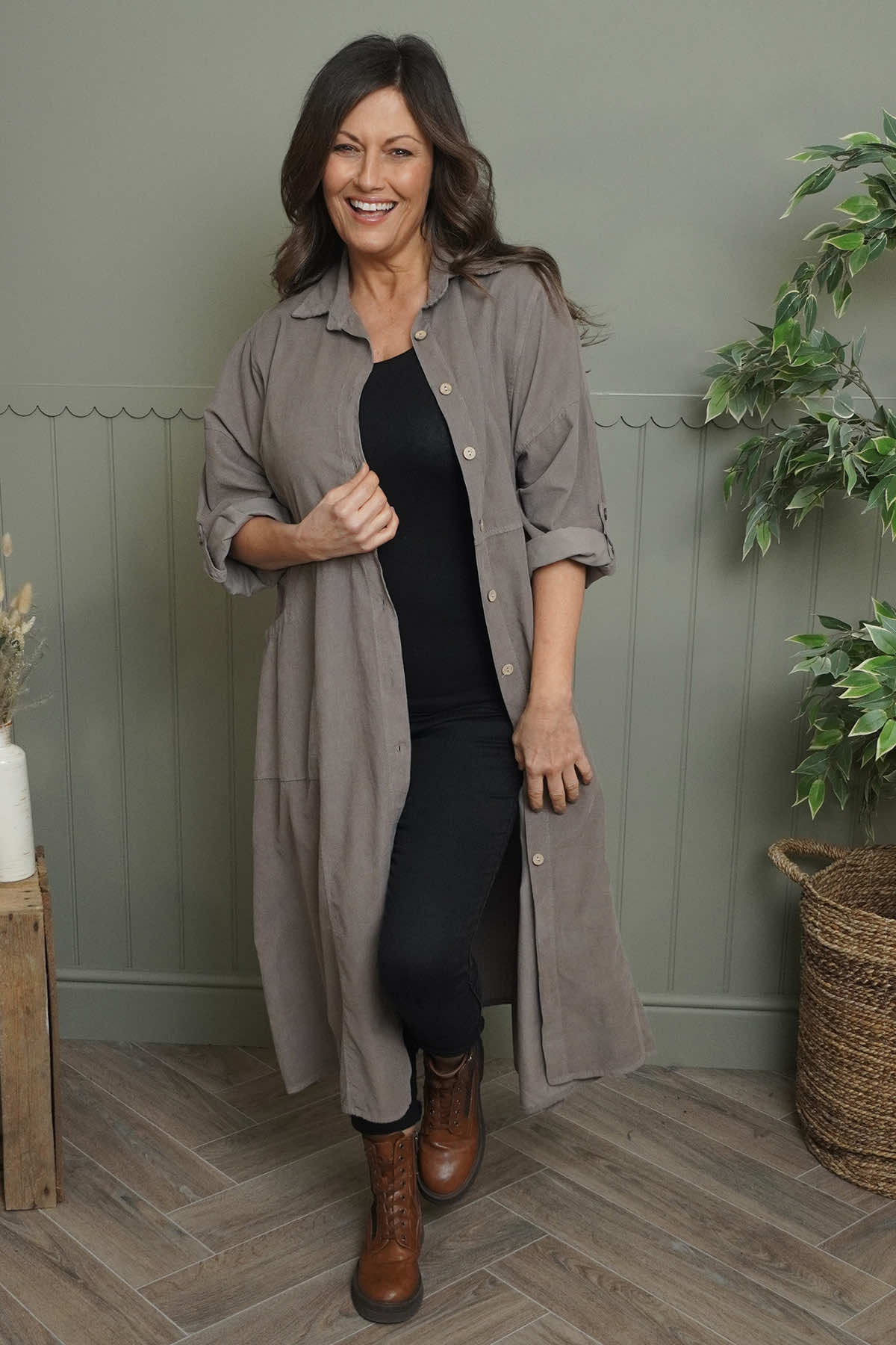 Lecia Needlecord Shirt Dress Mocha