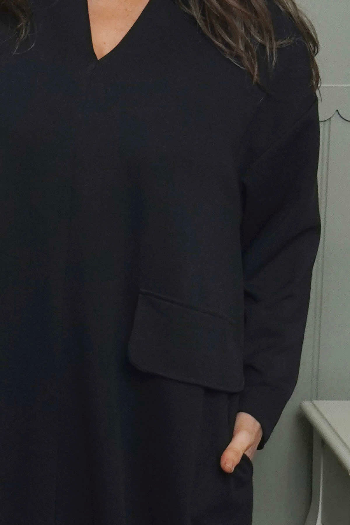 Clarissa V-Neck Cotton Dress Black