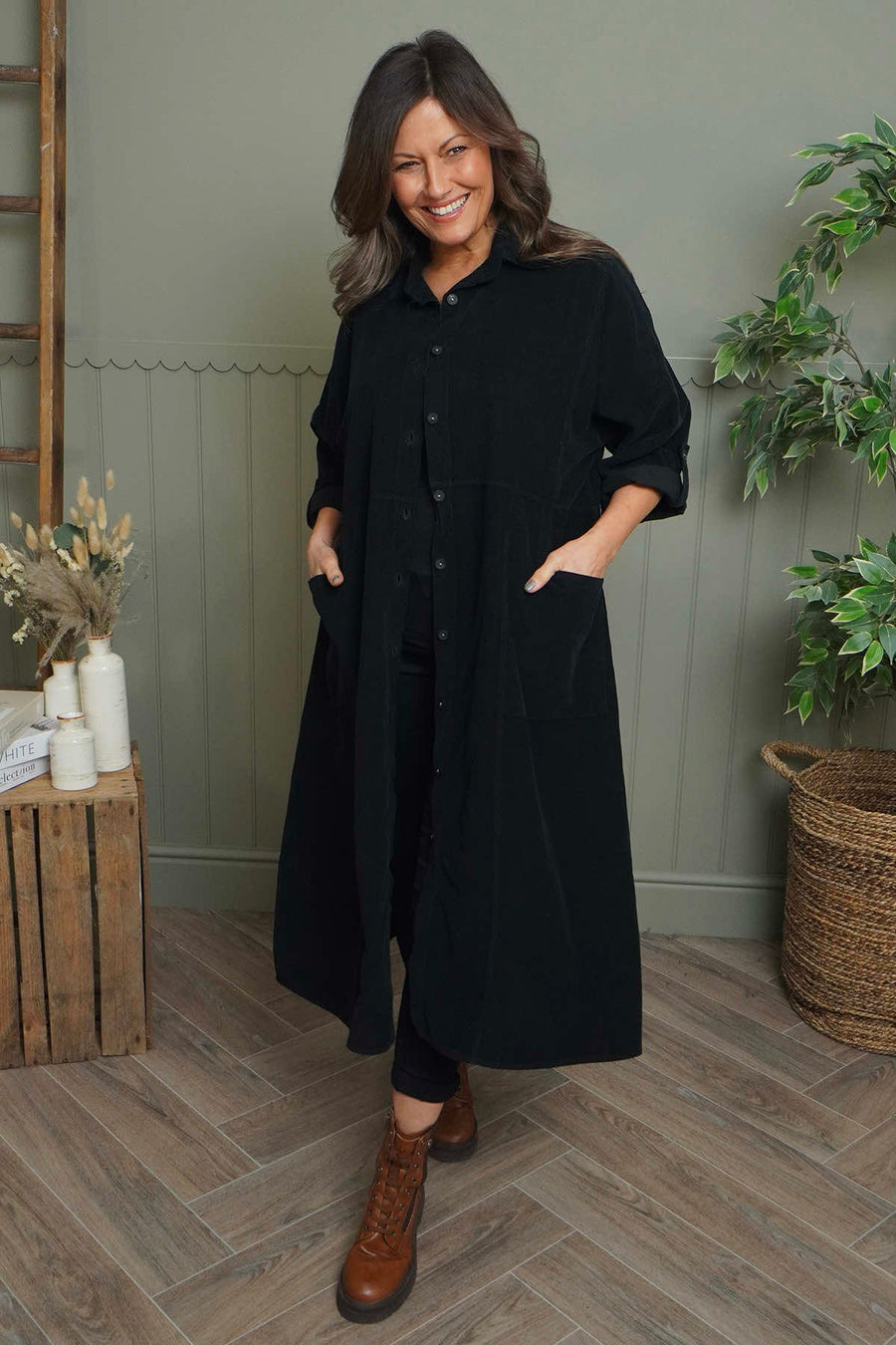 Lecia Needlecord Shirt Dress Black