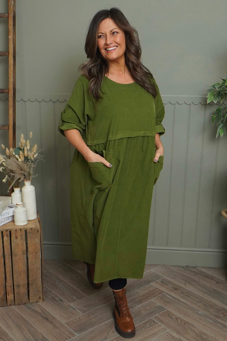 Etta Needlecord Dress Olive
