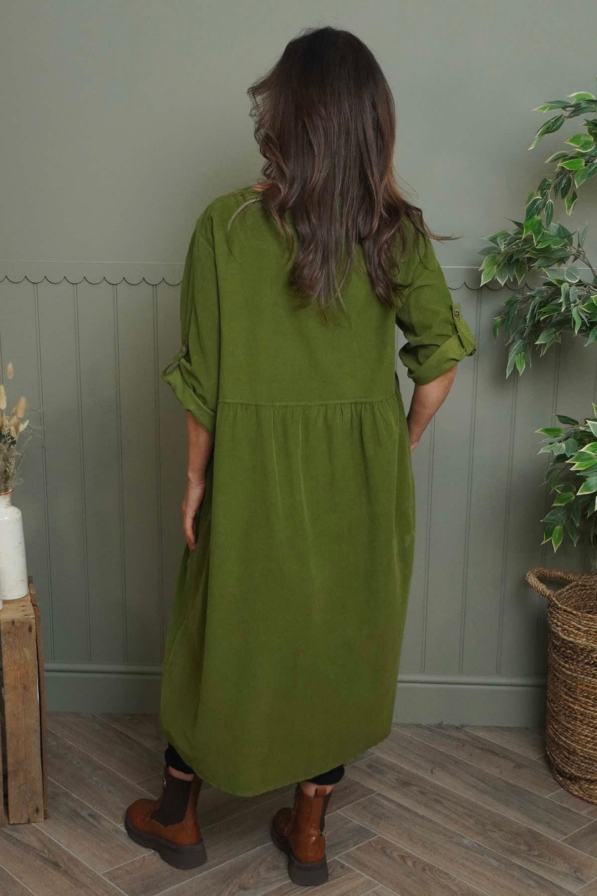 Etta Needlecord Dress Olive