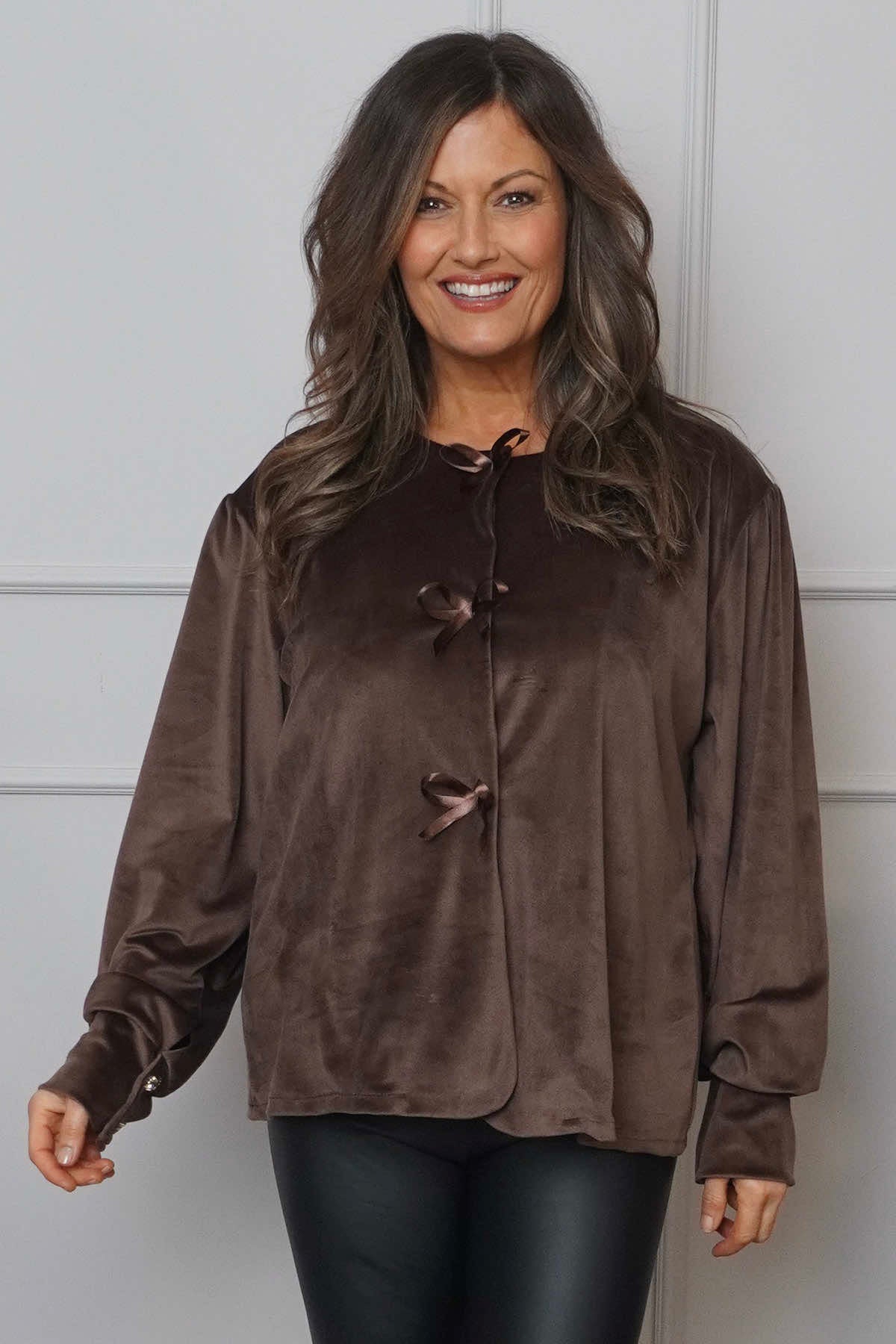 Rhona Bow Front Top Cocoa
