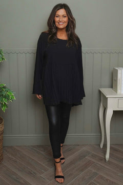 Wynne Pleated Top Black