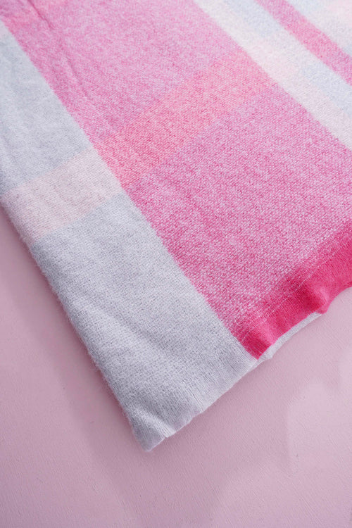 Hetty Scarf Fuchsia - Image 4