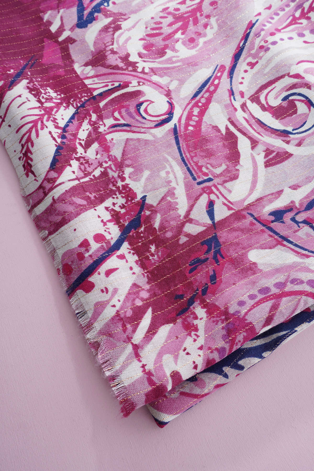 Sheila Scarf Fuchsia