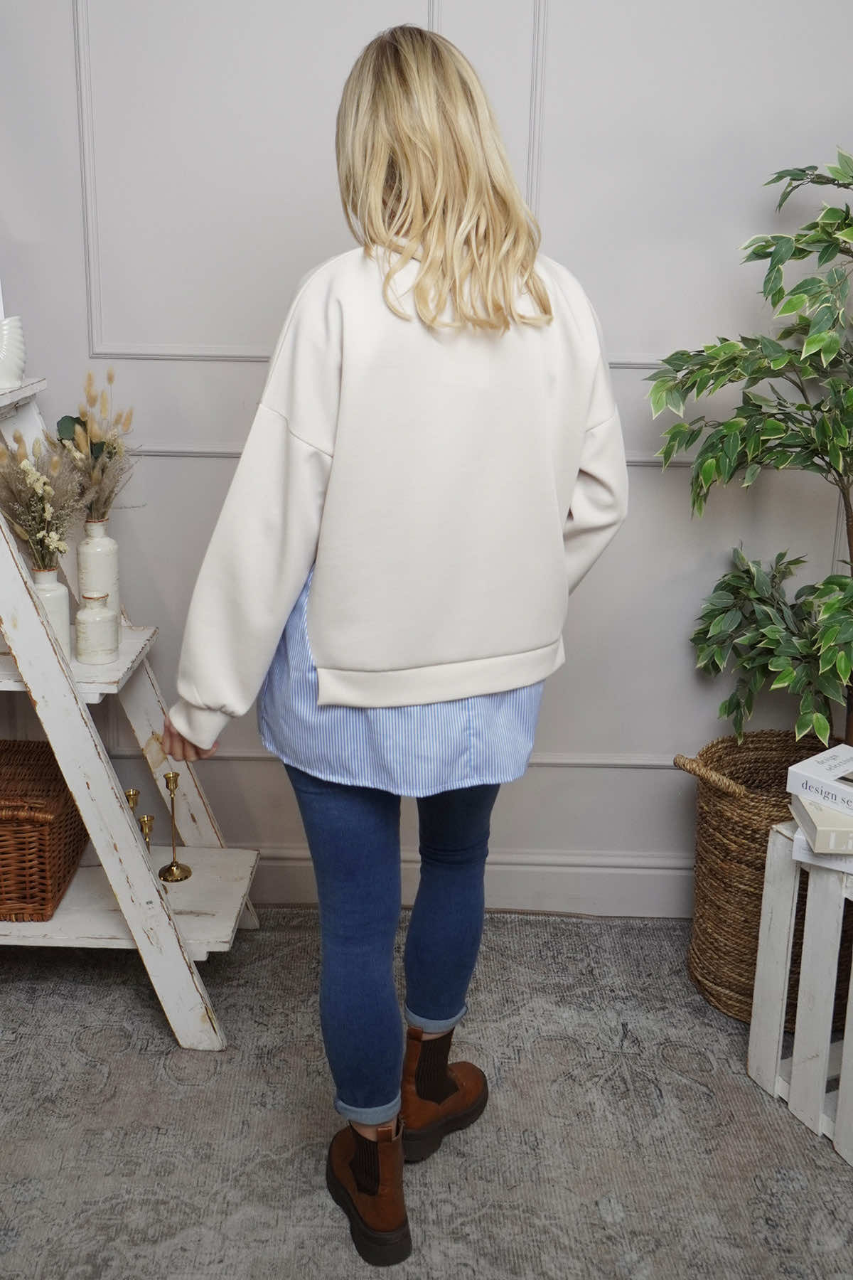 Gail Layer Detail Top Stone