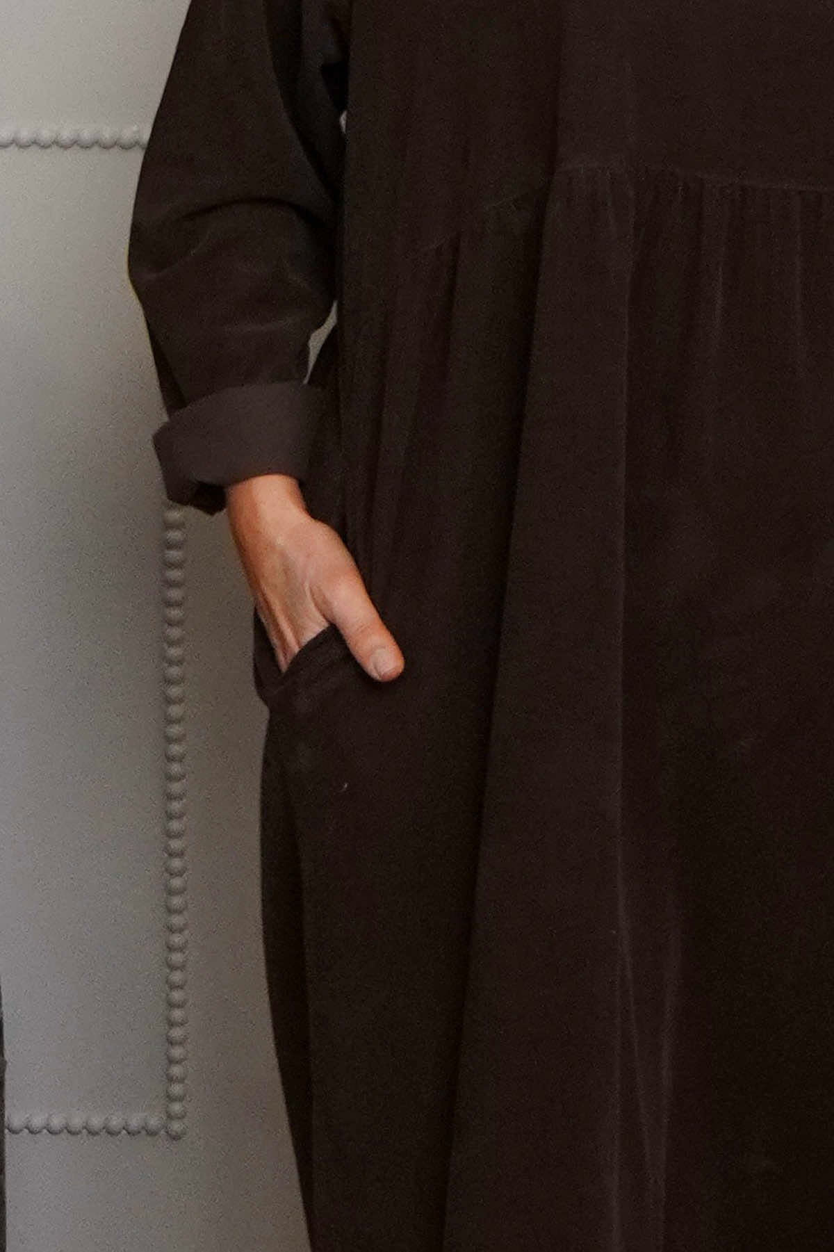 Sheena Needlecord Dress Cocoa