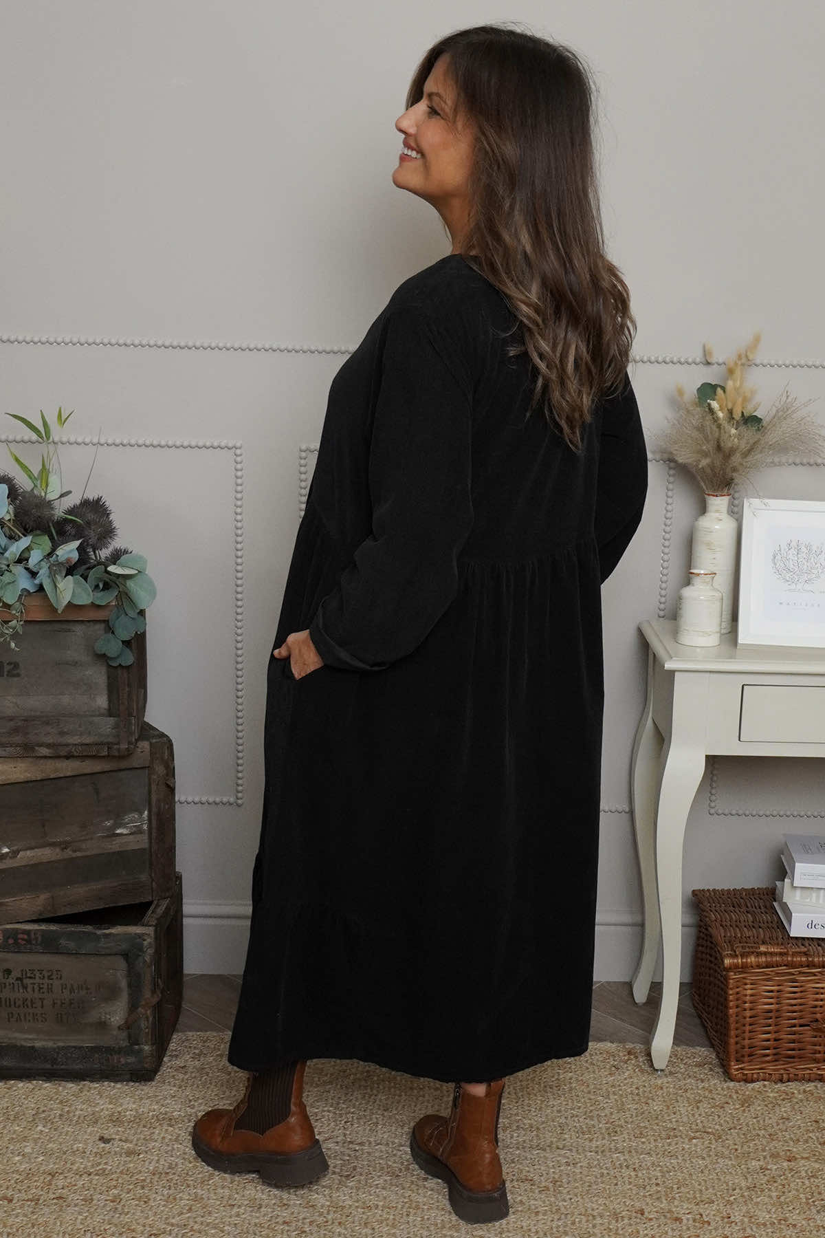 Sheena Needlecord Dress Black