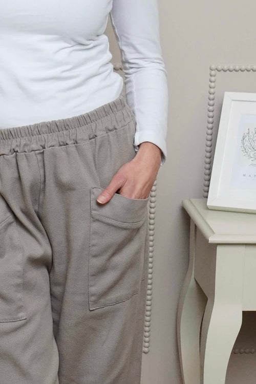 Jerilyn Cotton Trousers Mocha - Image 3