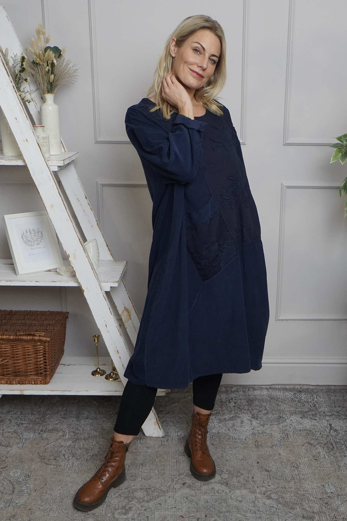 Laurie Needlecord Dress Navy