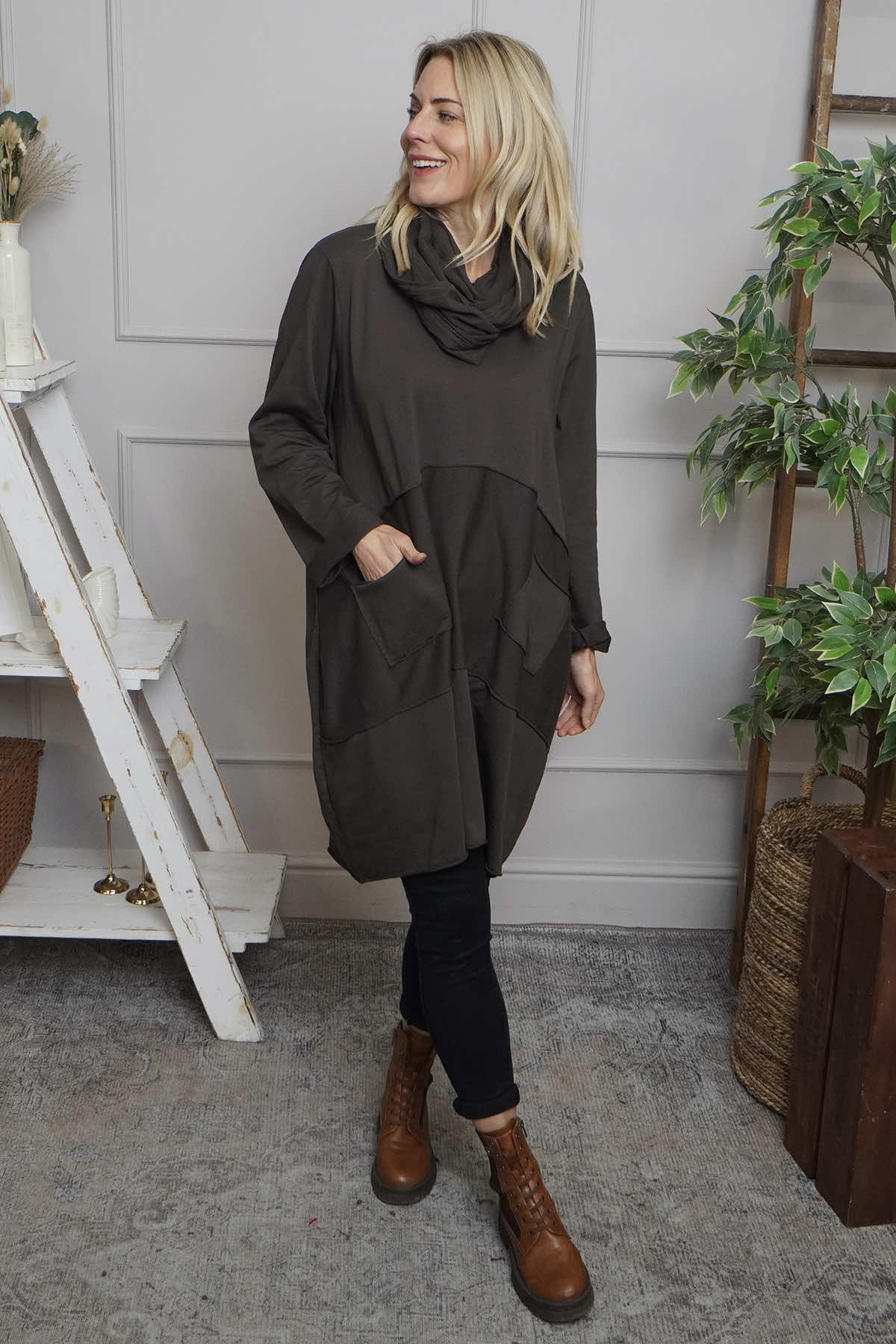 Rizo Snood Cotton Dress Cocoa