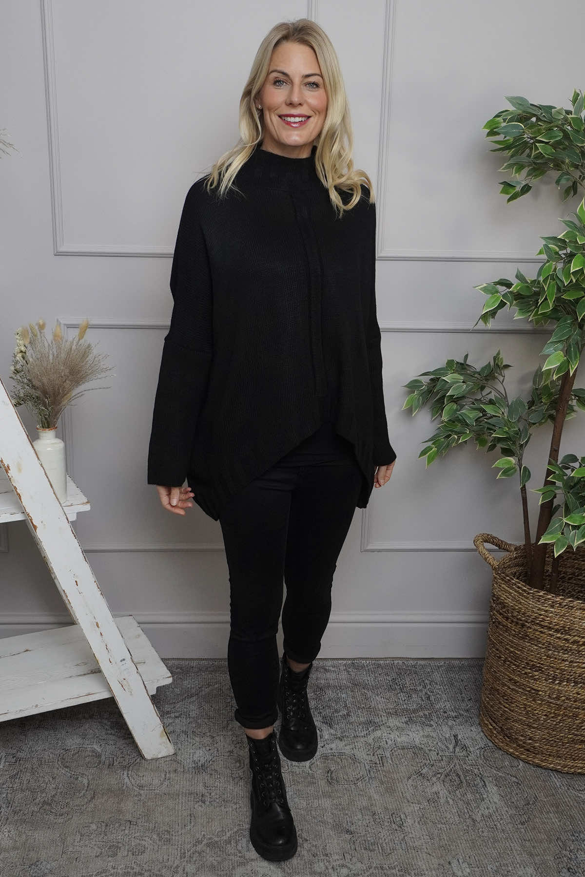 Chanelle Knitted Jumper Black