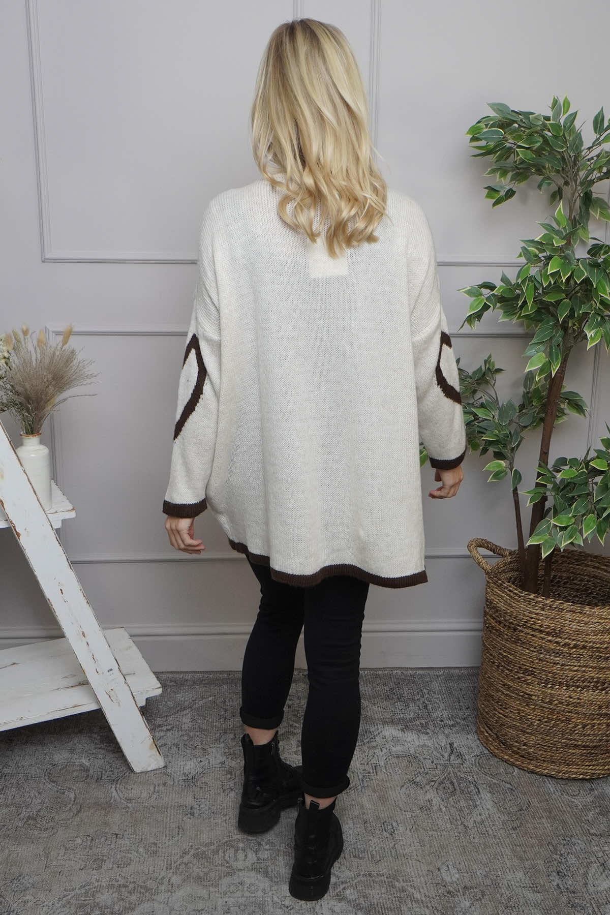 Milena Heart Knitted Jumper Stone