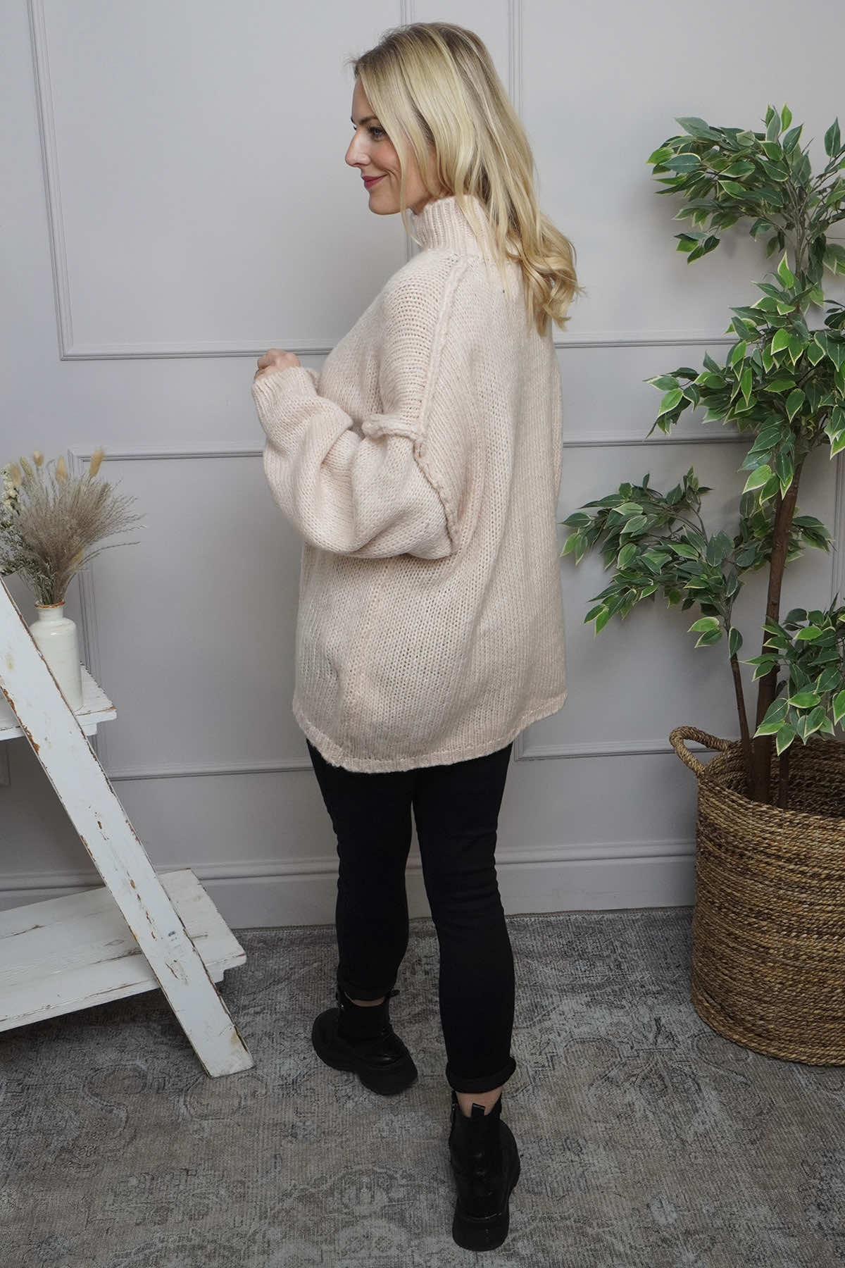 Jonie Knitted Jumper Pink