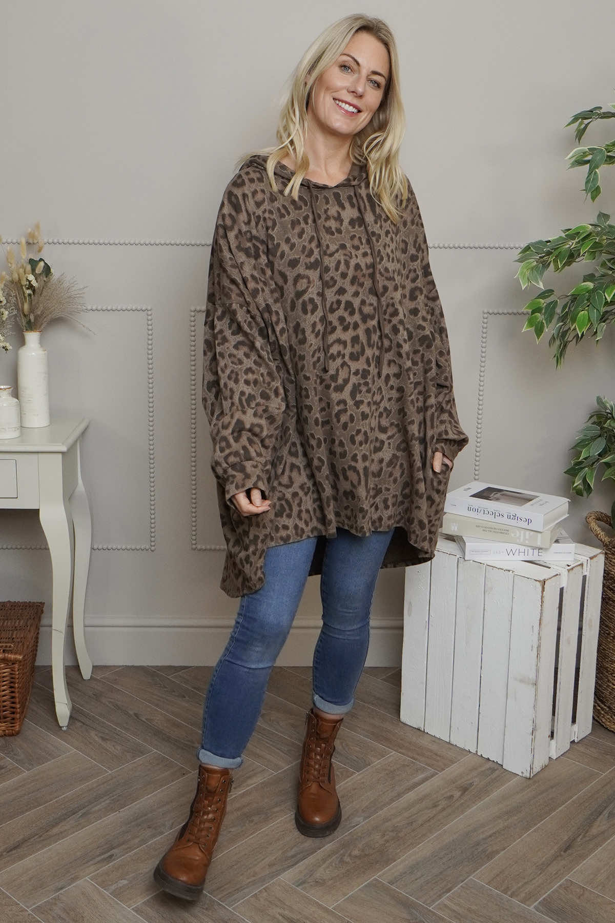 Shayla Leopard Hooded Cotton Top Nutmeg