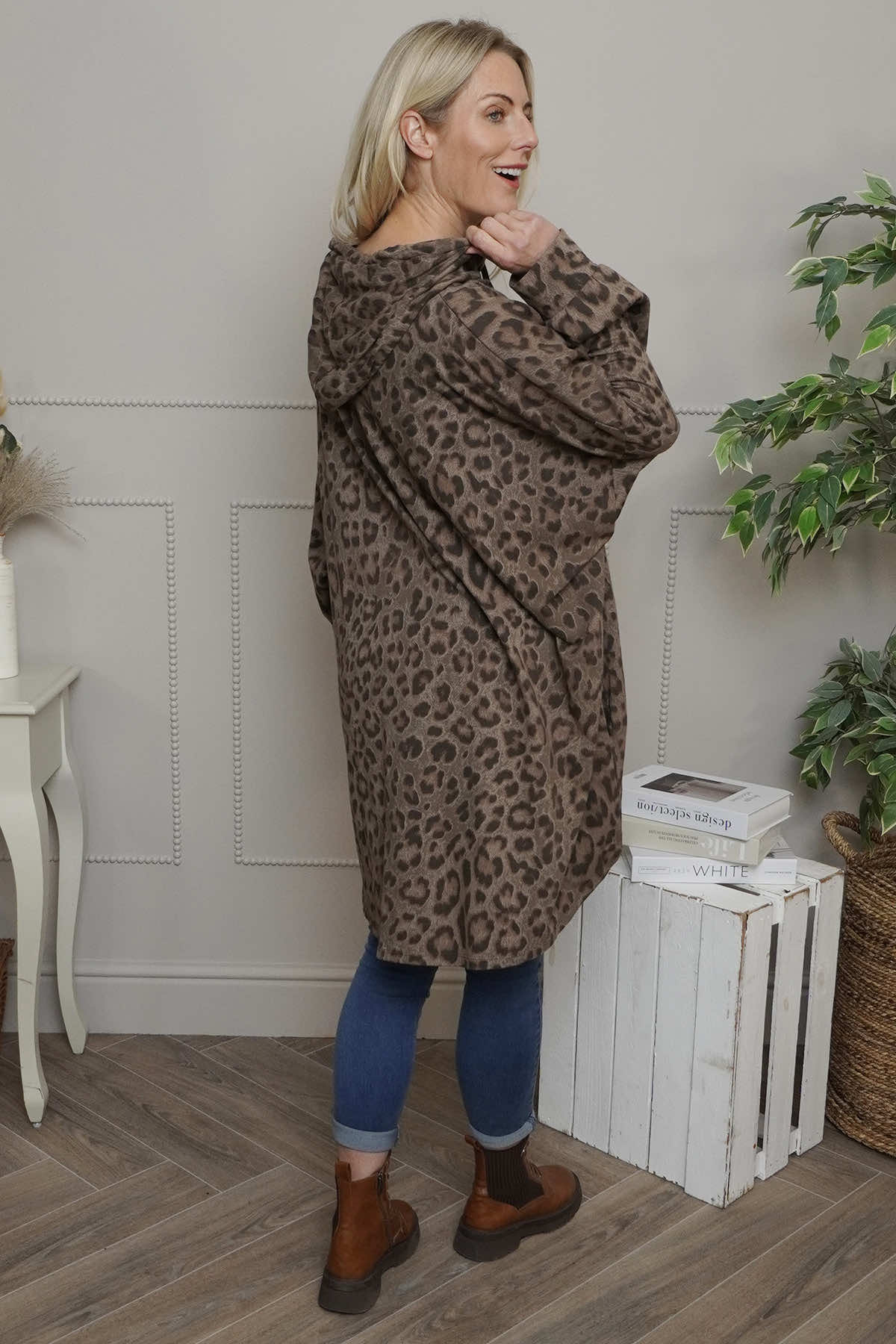 Shayla Leopard Hooded Cotton Top Nutmeg