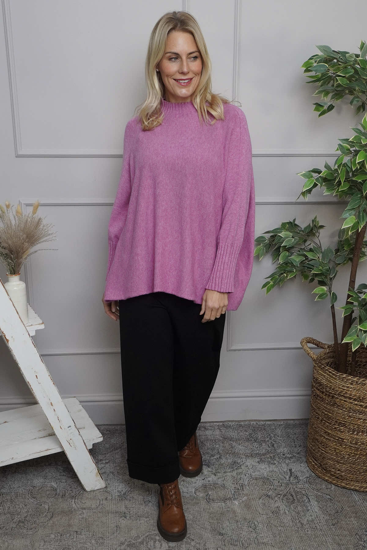 Adamina Knitted Jumper Fuchsia
