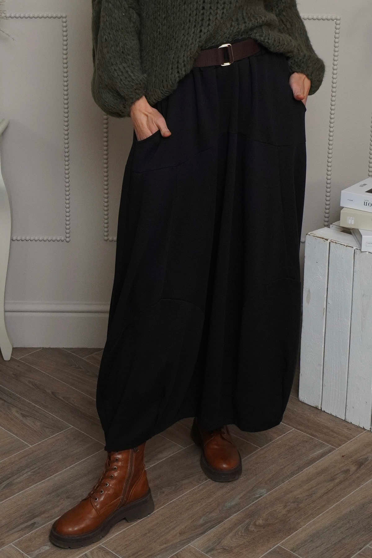 Georgetta Belted Cotton Skirt Black