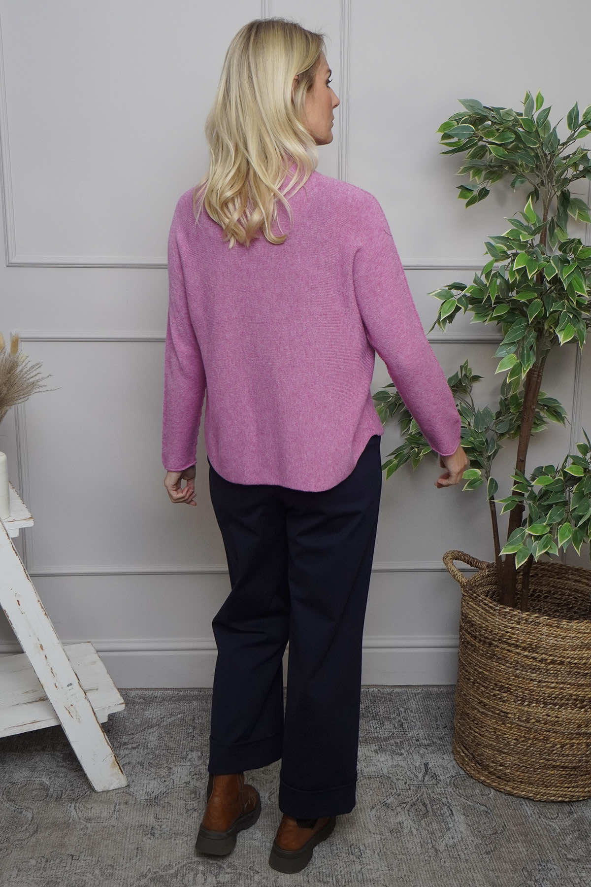 Avoni Knitted Jumper Fuchsia