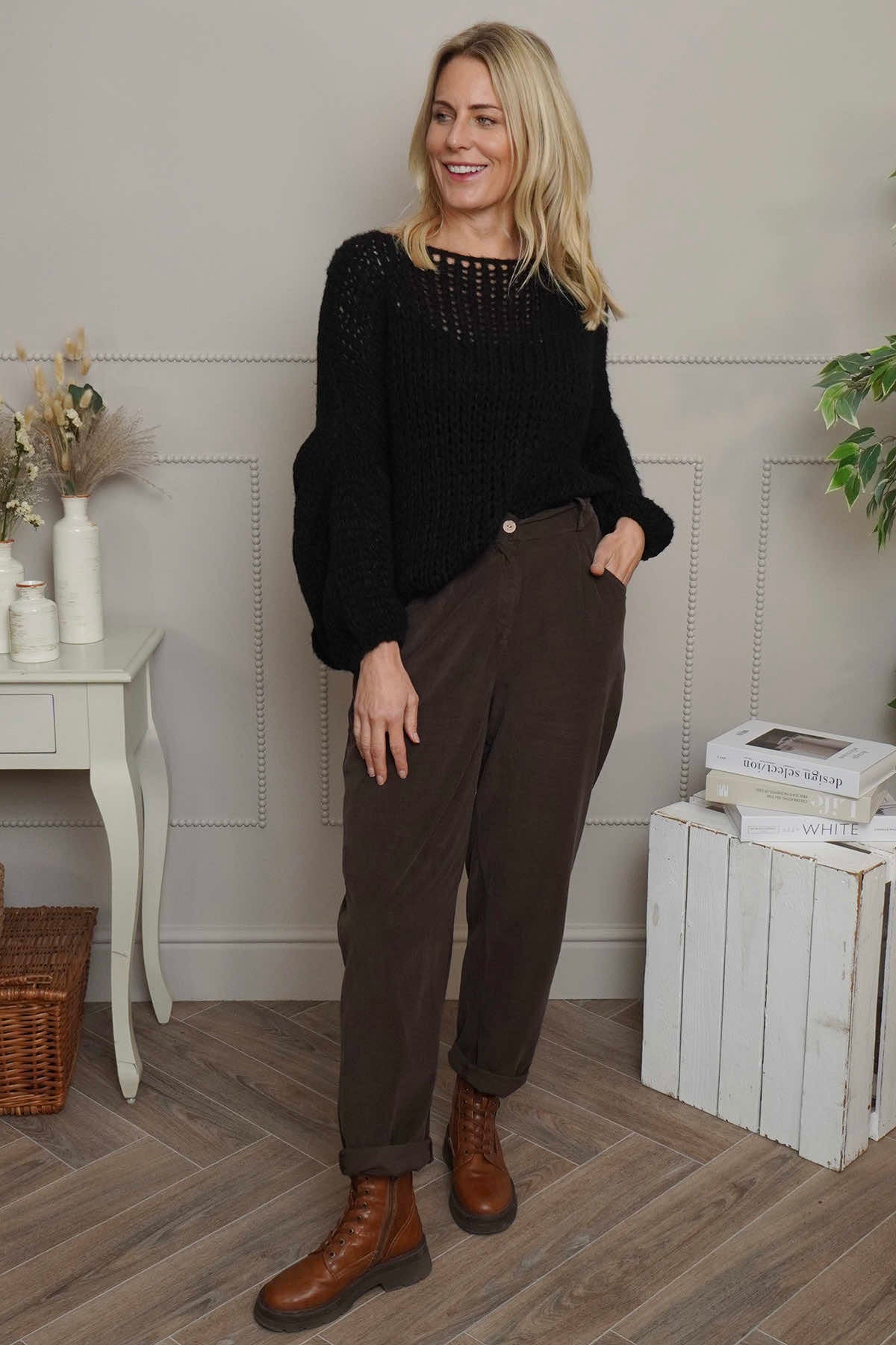 Carmella Needlecord Trousers Cocoa