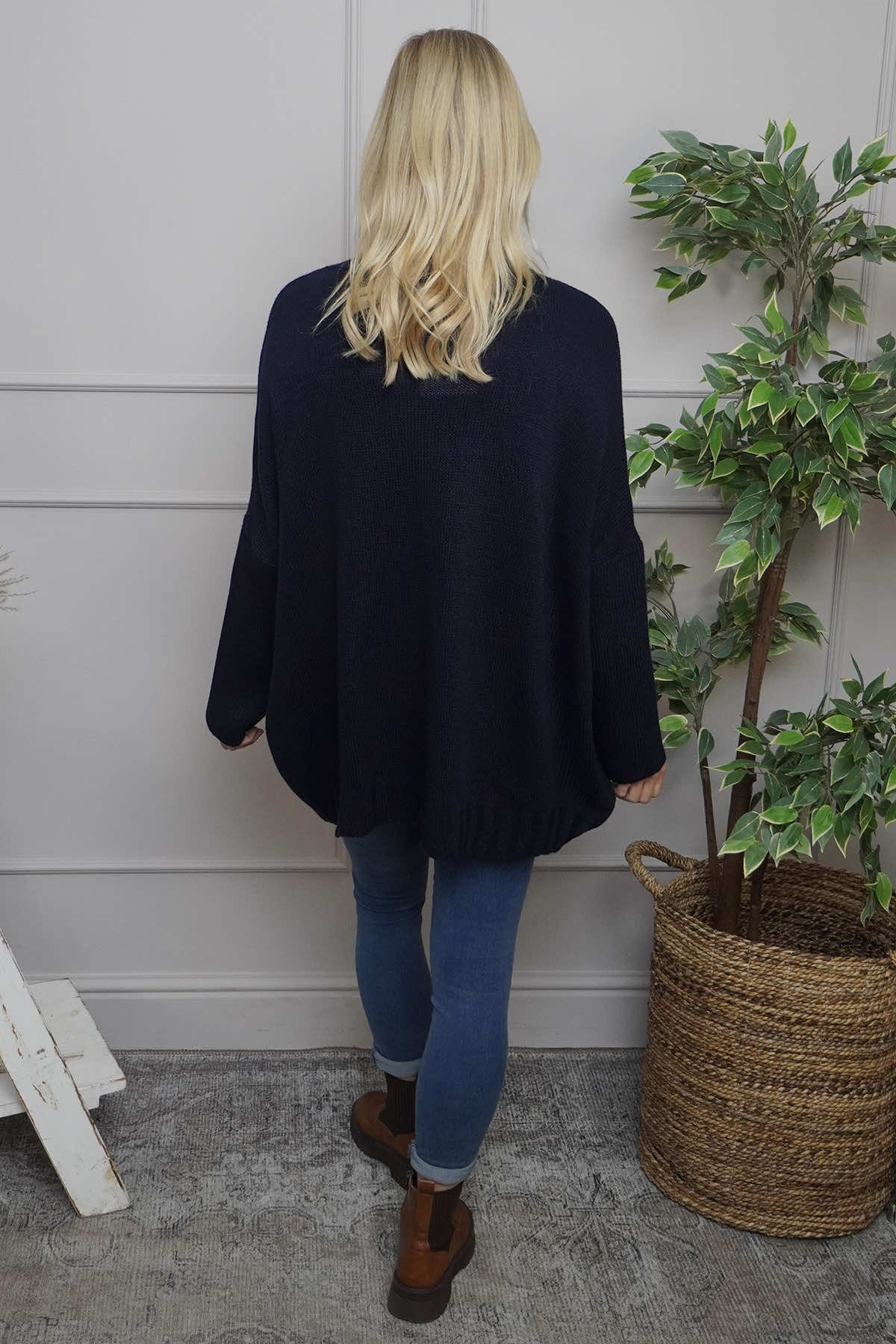 Chanelle Knitted Jumper Navy