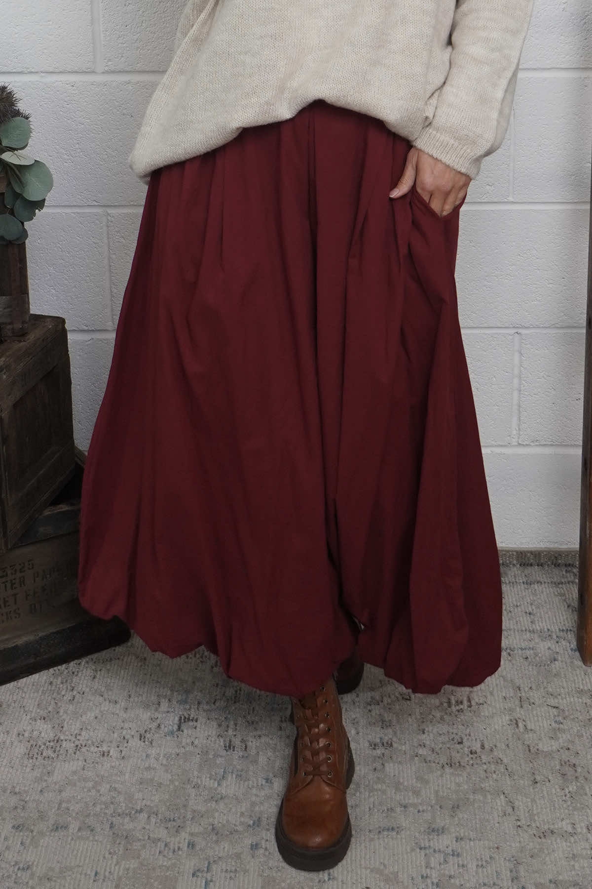 Wilfreda Puffball Cotton Skirt Wine