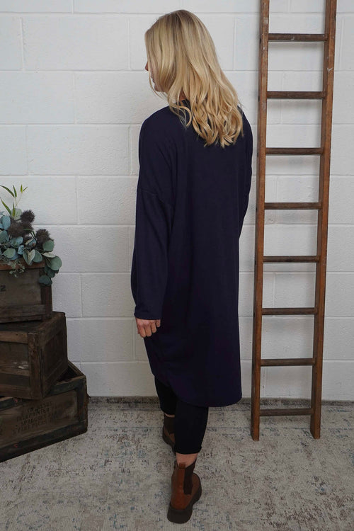 Linzi V-Neck Dress Navy - Image 4