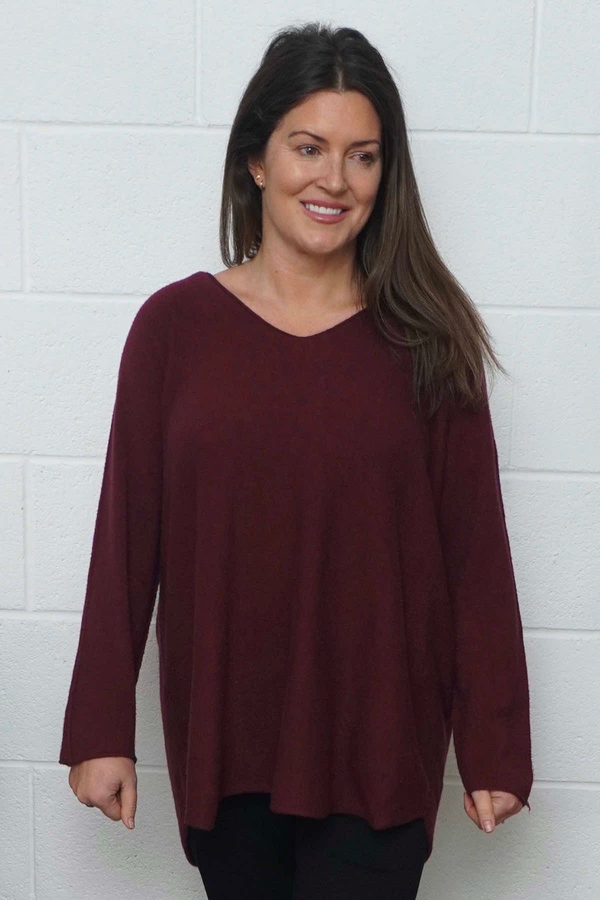 Lynna V-Neck Jumper Burgundy