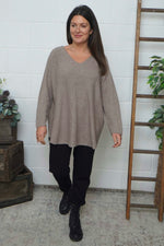 Lynna V-Neck Jumper Mocha Mocha - Lynna V-Neck Jumper Mocha