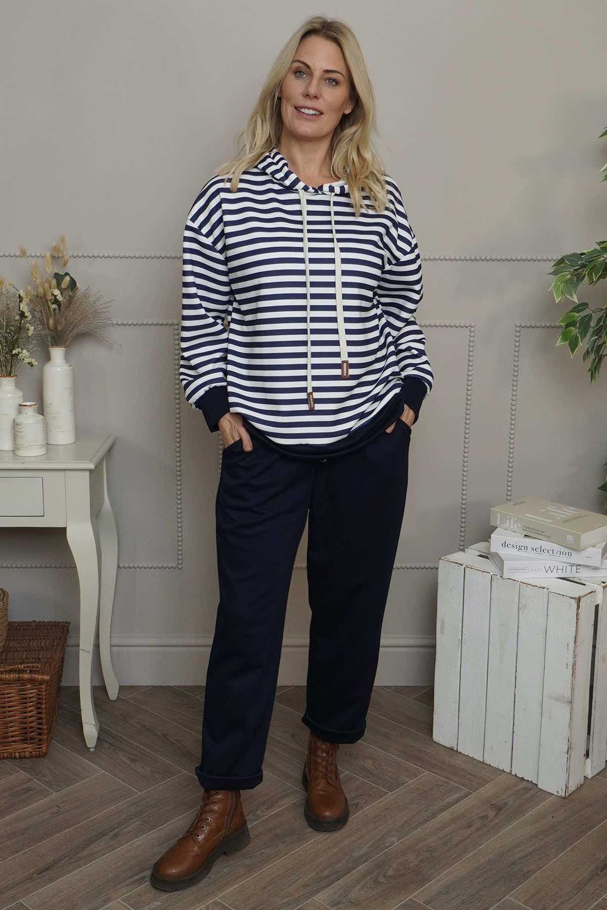 Celinda Joggers Navy