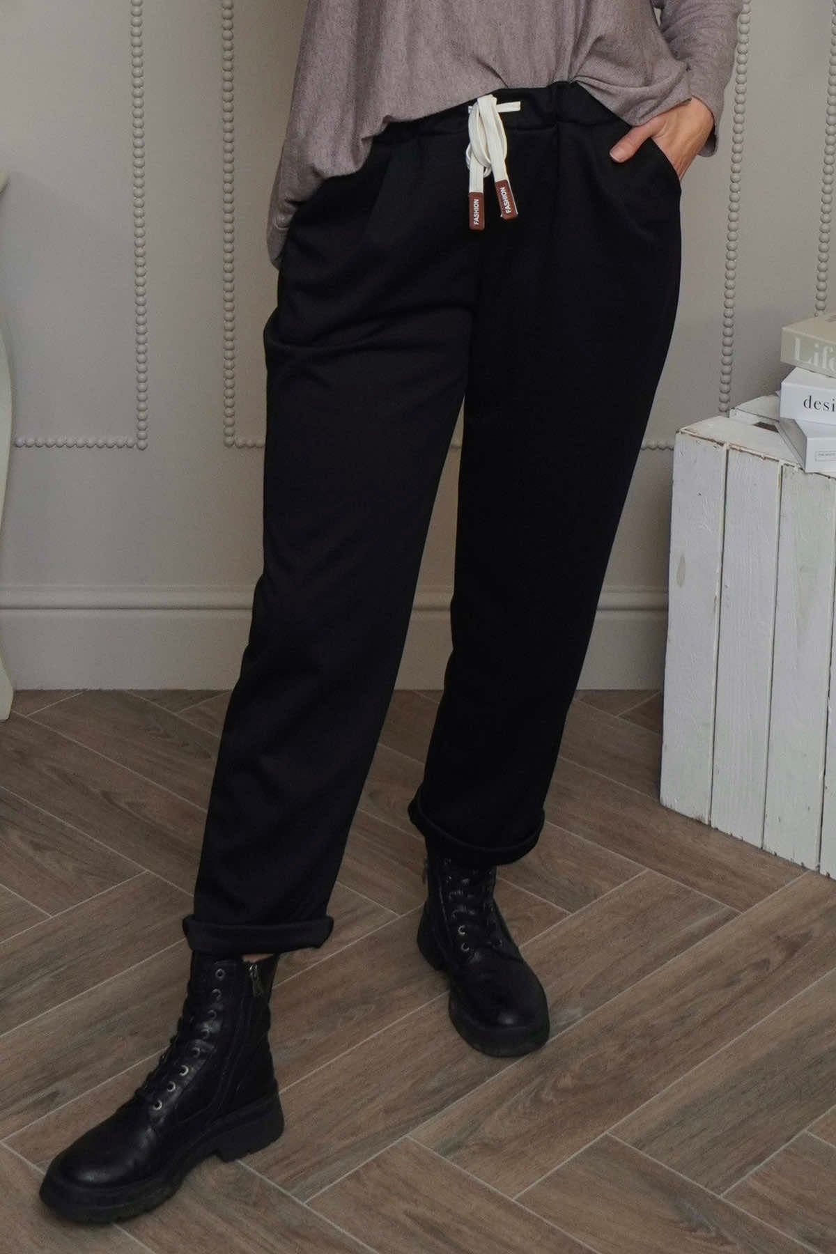 Celinda Joggers Black