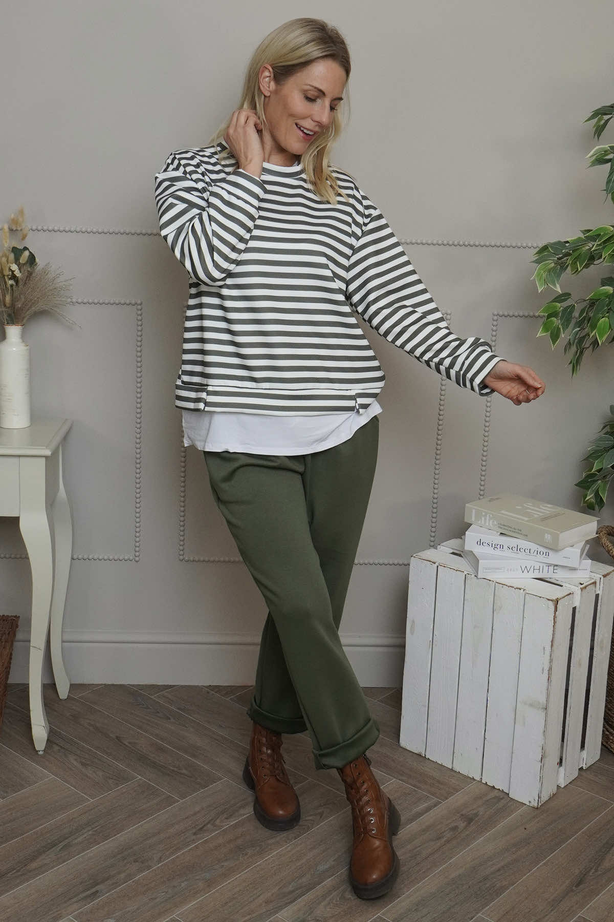 Capricia Stripe Top Khaki