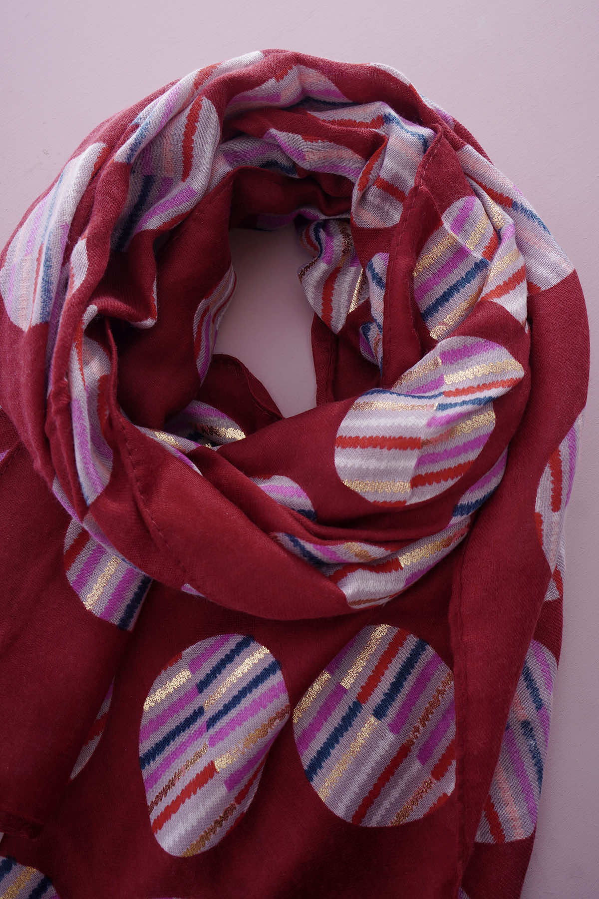 Jette Scarf Wine