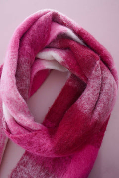 Kara Scarf Fuchsia