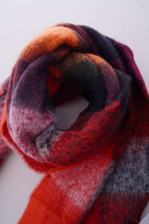 Kara Scarf Red - Image 3