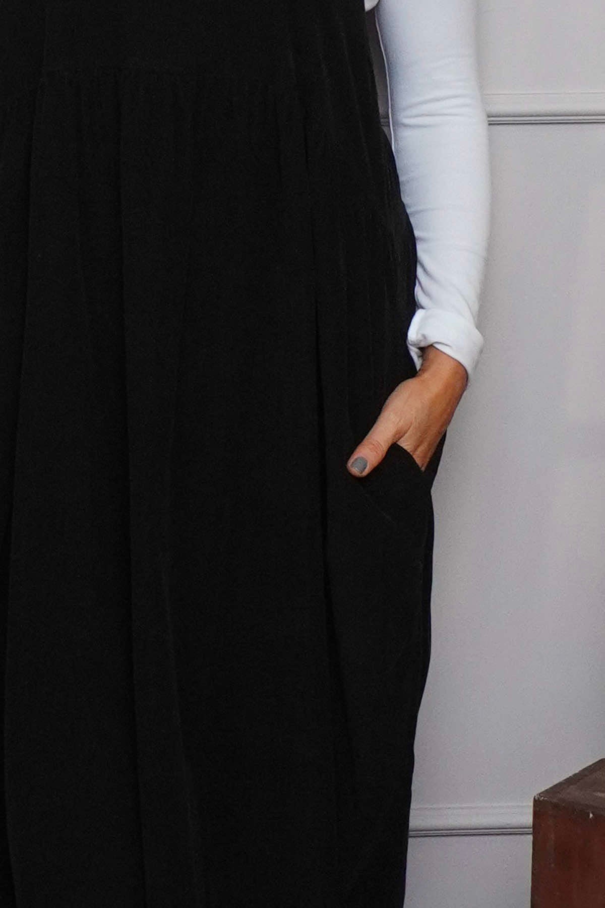 Meredith Needlecord Pinafore Black