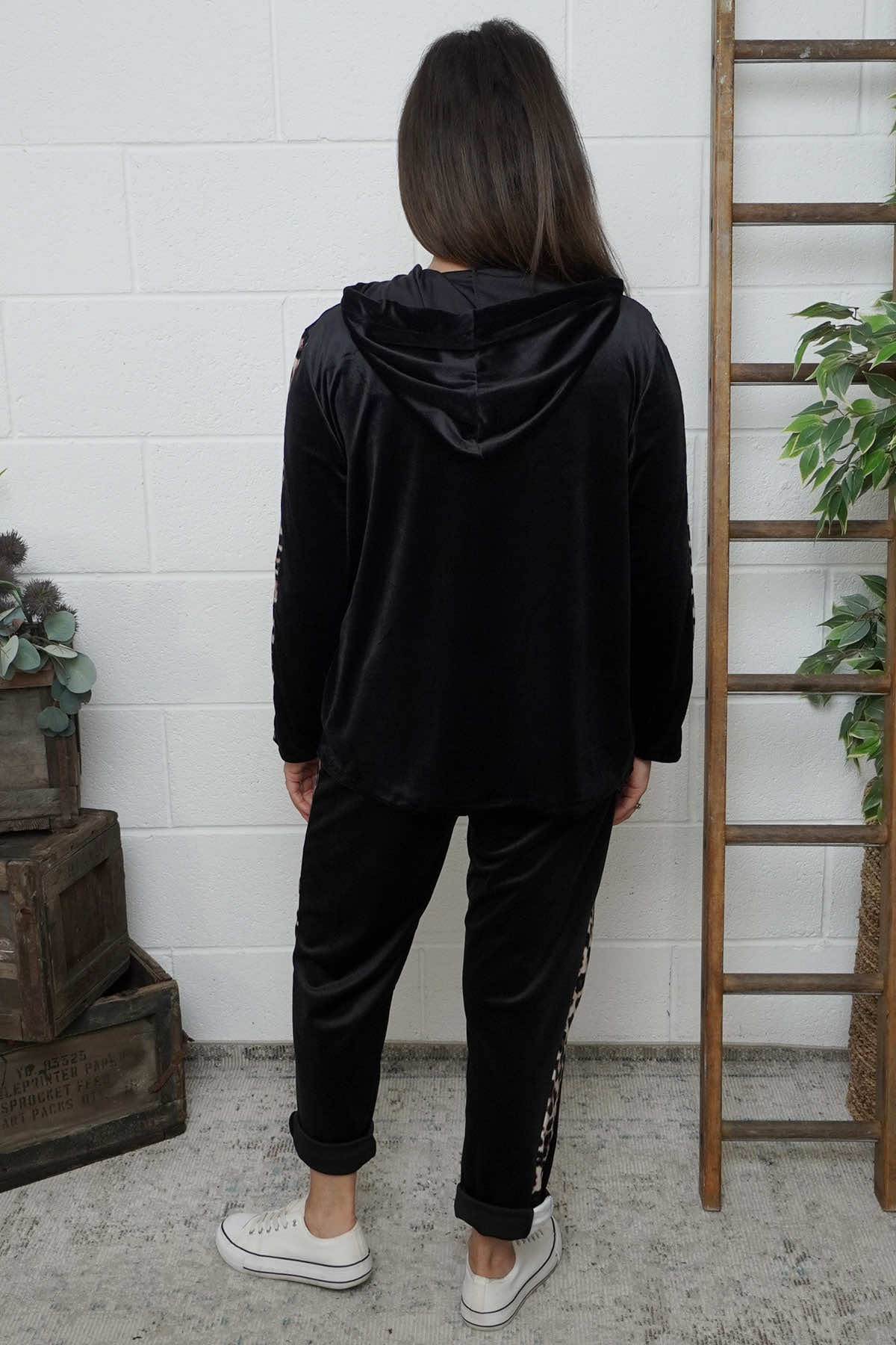 Rochelle Leopard Zip Hooded Top Black